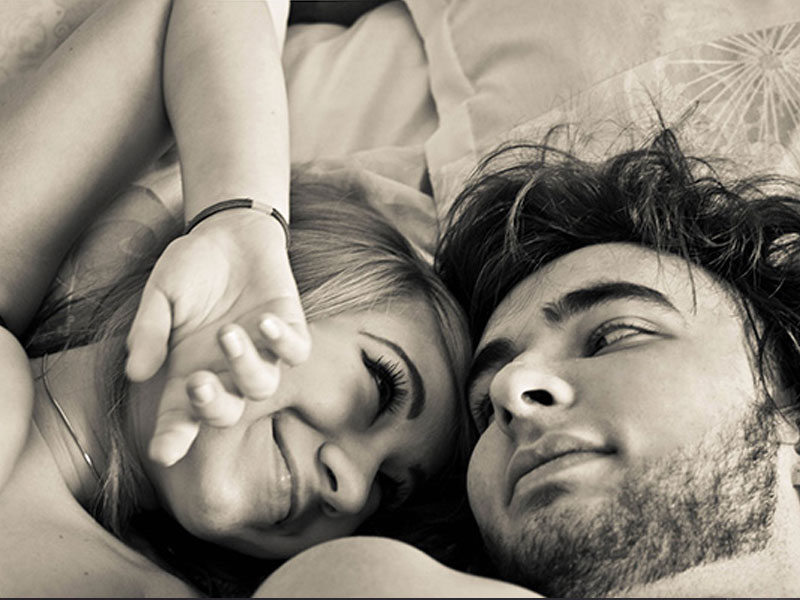 This couple looks smart to us. Find out why sex makes you smarter.