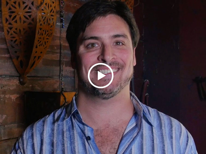 Hunt Ethridge giving break up advice to the camera in a video still.