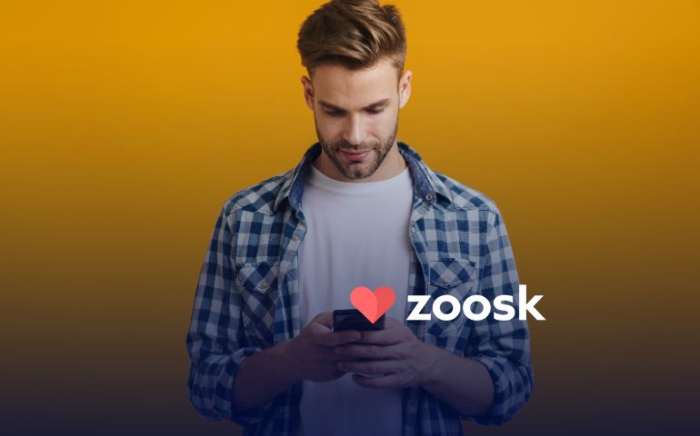 Man choosing a dating site